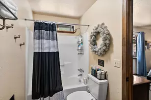 2046 Jerrilynn Dr, Arnold, CA 95223 - Photo 12