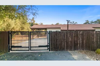 9100 Billy Mitchell Boulevard, Roseville, CA 95747 - Photo 8