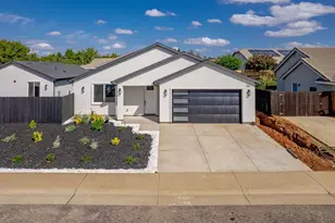 675 Oakshire Dr, Ione, CA 95640 - Photo 2