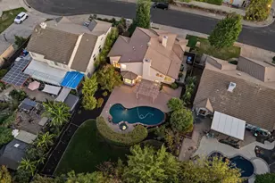 254 Luna Cir, Folsom, CA 95630 - Photo 2