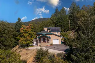 14210 Murphy Pl, Grass Valley, CA 95945 - Photo 2