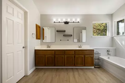 8317 Dalkeith Way, Antelope, CA 95843 - Photo 24