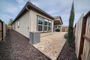1925 Carmel Rnch Cir, Oakdale, CA 95361 - Photo 56