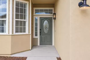 619 Pecan Dr, Ripon, CA 95366 - Photo 2