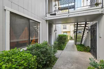 250 Del Verde Circle #5, Sacramento, CA 95833 - Photo 2