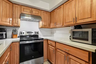 250 Del Verde Circle #5, Sacramento, CA 95833 - Photo 8