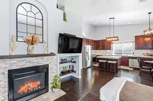 9804 Orino Ct, Elk Grove, CA 95757 - Photo 18