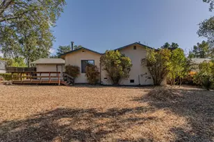 69 N Pioneer Cir, Jackson, CA 95642 - Photo 2