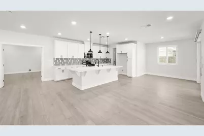 8157 Seahorse Way, Elk Grove, CA 95757 - Photo 12