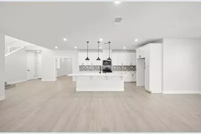 8157 Seahorse Way, Elk Grove, CA 95757 - Photo 14