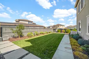 8157 Seahorse Wy, Elk Grove, CA 95757 - Photo 58