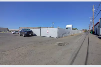 939 N Street, Firebaugh, CA 93622 - Photo 20