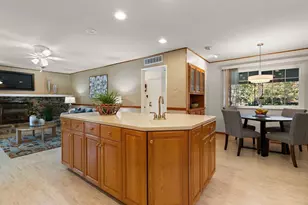 6327 Driftwood St, Sacramento, CA 95831 - Photo 10