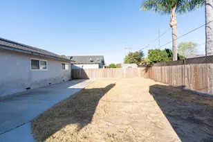 1062 Madison Ave, Los Banos, CA 93635 - Photo 10