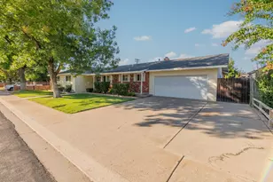 1009 Lexington Dr, Modesto, CA 95350 - Photo 2