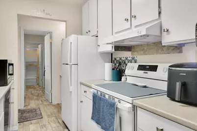 736 Woodside Lane East #1, Sacramento, CA 95825 - Photo 16
