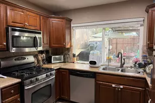 1912 Wildwood Way, Roseville, CA 95661 - Photo 4