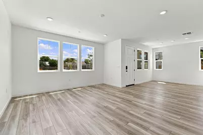 1055 Ginkgo Circle, Davis, CA 95618 - Photo 4