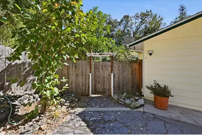 10821 Arrow Point Place, Grass Valley, CA 95949 - Photo 26