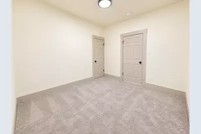2837 E Grant Avenue, Fresno, CA 93701 - Photo 22