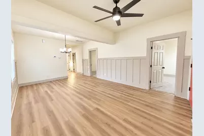 2837 E Grant Avenue, Fresno, CA 93701 - Photo 12