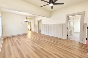 2837 E Grant Ave, Fresno, CA 93701 - Photo 12