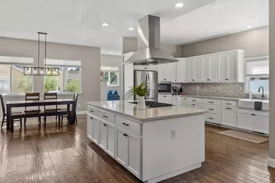 3224 Lakeshore Court, Modesto, CA 95355 - Photo 8