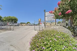 1962 Business Park Way, Merced, CA 95340 - Photo 28