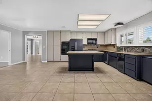 8727 Santa Ridge Cir, Elk Grove, CA 95624 - Photo 22