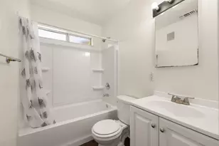 5667 Rio Verde Way, North Highlands, CA 95660 - Photo 14