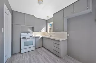 4921 71st St, Sacramento, CA 95820 - Photo 12