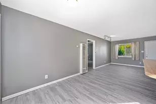 4921 71st St, Sacramento, CA 95820 - Photo 8