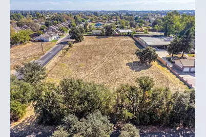 2805 Hart Avenue, West Sacramento, CA 95691 - Photo 10