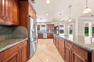 13387 Lark Ct, Redding, CA 96003 - Photo 16