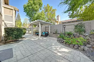 401 Bremerton Ct, Roseville, CA 95661 - Photo 24