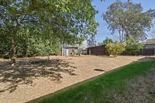2221 Rainbow Ave, Sacramento, CA 95821 - Photo 34
