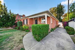 2776 17th St, Sacramento, CA 95818 - Photo 2