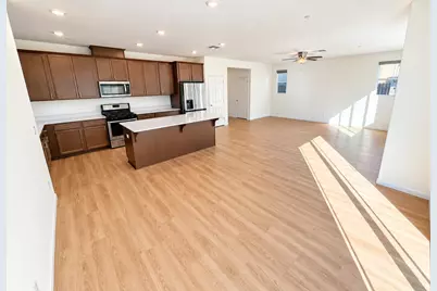 3209 Auburn Leaf Loop, Folsom, CA 95630 - Photo 6