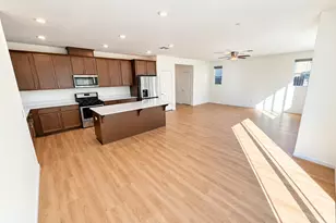 3209 Auburn Leaf Loop, Folsom, CA 95630 - Photo 6