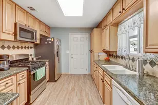 4041 Constitution Ave, North Highlands, CA 95660 - Photo 12