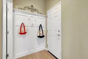 2040 Sierra View Cir, Lincoln, CA 95648 - Photo 16