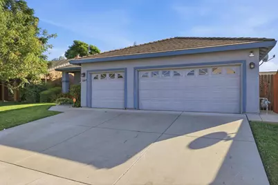 1860 Burgandy Drive, Yuba City, CA 95993 - Photo 2