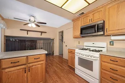 8161 Holm Oak Way, Citrus Heights, CA 95610 - Photo 12