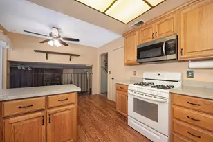 8161 Holm Oak Way, Citrus Heights, CA 95610 - Photo 12