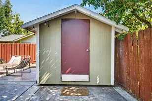 3839 13th Ave, Sacramento, CA 95820 - Photo 38