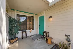 50 Lanyard Ct, Sacramento, CA 95831 - Photo 2