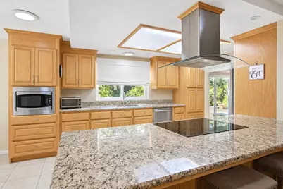 1740 N Berkeley Avenue, Turlock, CA 95382 - Photo 10