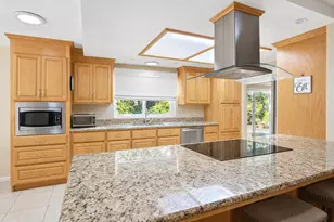 1740 N Berkeley Ave, Turlock, CA 95382 - Photo 10