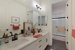 230 Bloomingdale St, Manteca, CA 95337 - Photo 32