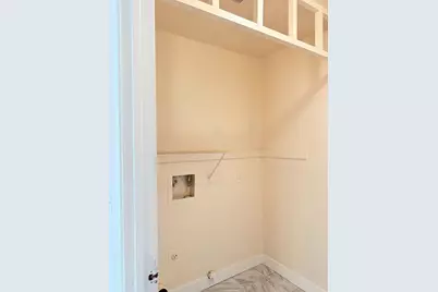 8255 White Sands Way, Sacramento, CA 95828 - Photo 12